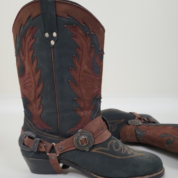 Vintage Two-Tone Cowboy Boots harness buckle black brown heel western cowgirl - Picture 8 of 12
